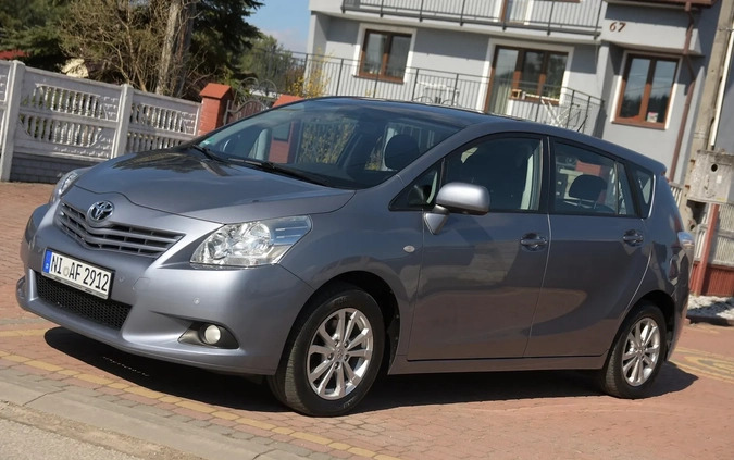 Toyota Verso cena 36500 przebieg: 155000, rok produkcji 2010 z Sulechów małe 667